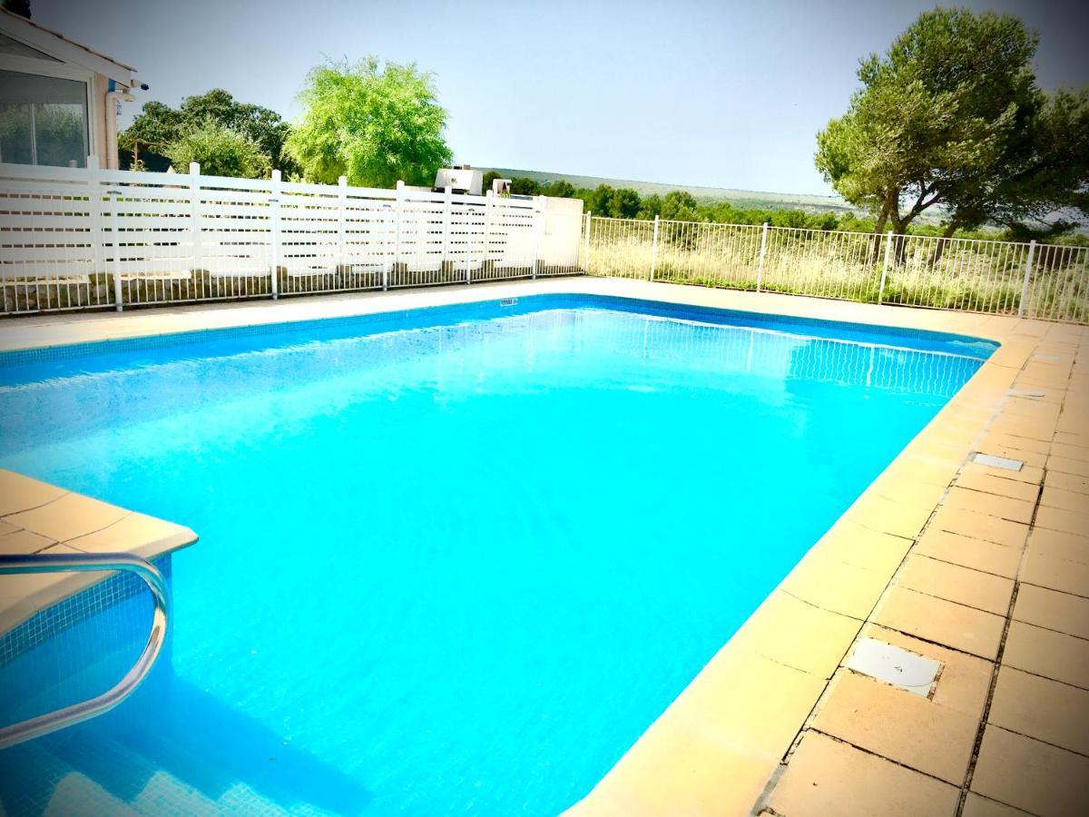 De La Clape A La Mer Mon Petit Pavillon Labellise - F2- Piscine Commune - Wifi Gratuit- Parking Prive - Arrivee Autonome - 800 M Plage - Grande Terrasse Abritee Vent - Saint-Pierre-la-Mer  Dış mekan fotoğraf